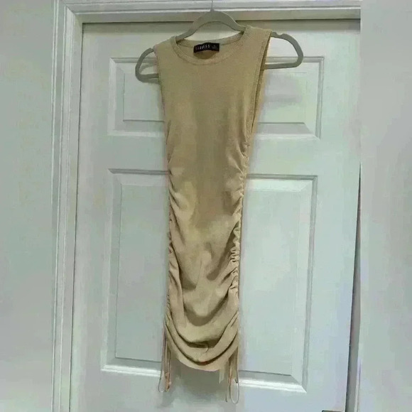 Lioness Military Minds Mini Dress Beige NEW‎ Sz 4 Small NWOT - Picture 6 of 7